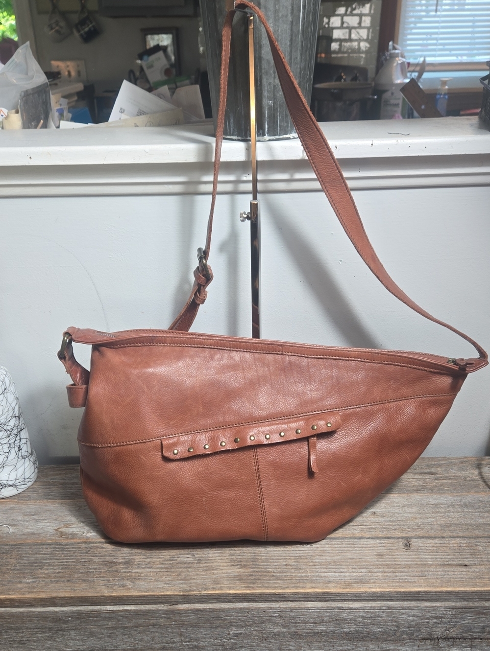 Ashwood Uk Brown Leather Stud-Accent Large Slingp Bag